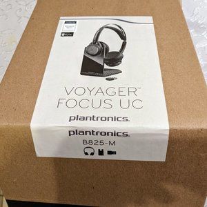 Headset Plantronics Voyager Focus UC w/ Boom Mic & Charge Stand Bluetooth